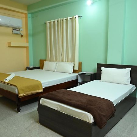 Appartement Royal Seaview Residency à Port Blair Extérieur photo
