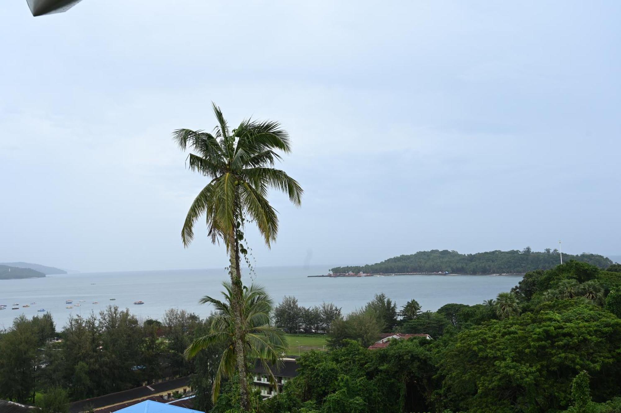 Appartement Royal Seaview Residency à Port Blair Extérieur photo