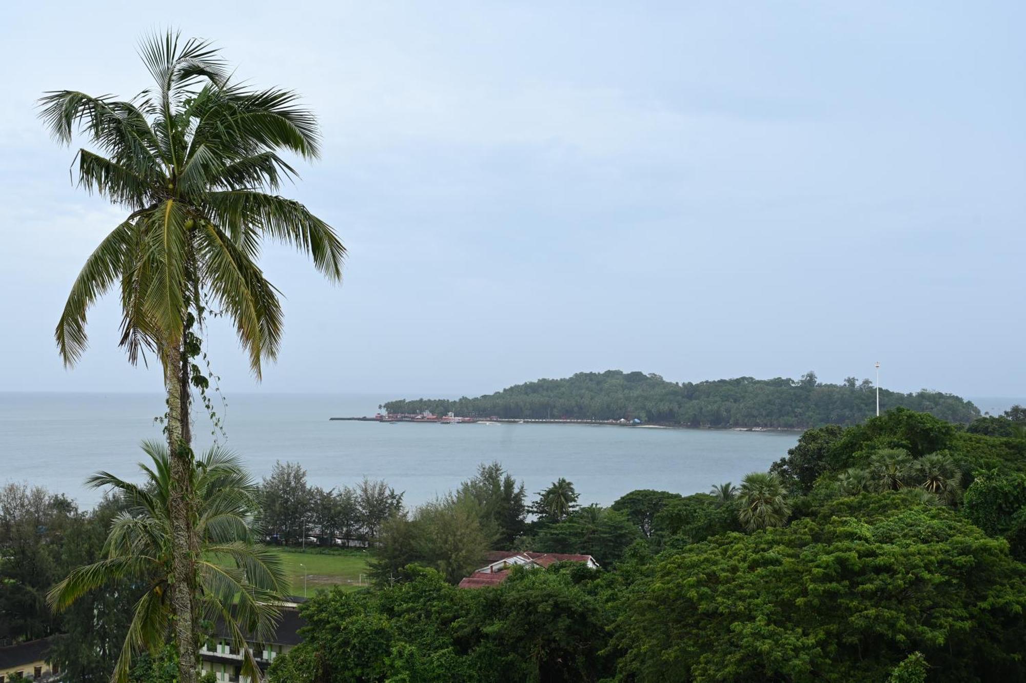 Appartement Royal Seaview Residency à Port Blair Extérieur photo